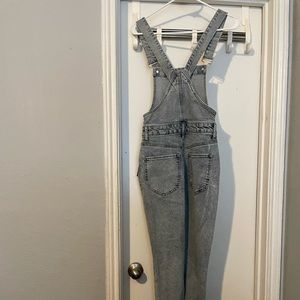Overall jeans. Size small.